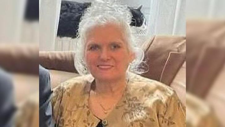 Otomobil, evin duvarına çarptı: 1 ölü, 1 yaralı