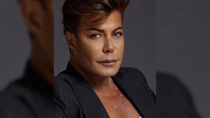 Kalp krizi geçiren şarkıcı Fatih Ürek'in tedavisi yoğun bakımda devam ediyor