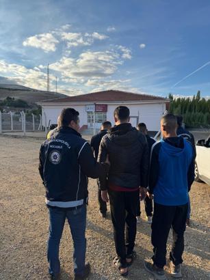 Kırşehir'de 21 düzensiz göçmen yakalandı