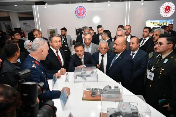Kayseri’de ‘Uluslararası Savunma Sanayi Sempozyumu ve Sergisi’ düzenlendi