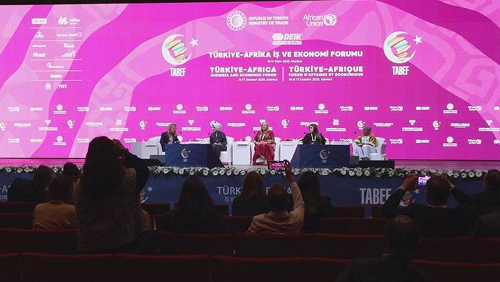 Türkiye-Afrika İş Forumu’nda kadın liderliği ve girişimcilik paneli düzenlendi