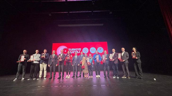 Ankara’da TÜSF Ödül ve Tanıtım Gecesi düzenlendi