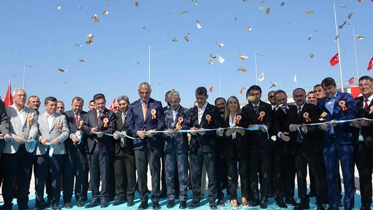 Antalya trafiğini rahatlatacak kavşaklar bakanlar Uraloğlu ve Ersoy’un katılımıyla açıldı