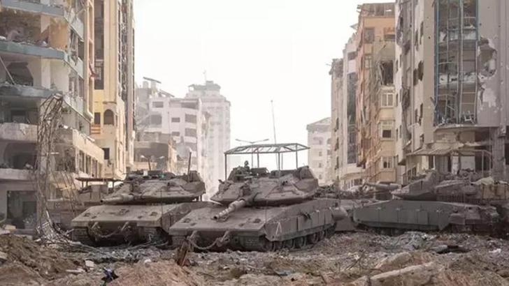 İsrail ordusu, Gazze'nin güneyindeki Refah'a hava saldırıları düzenledi