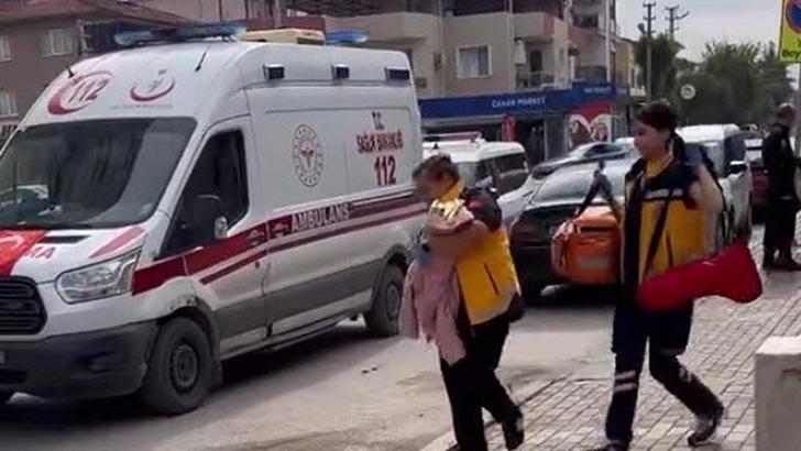 Cami avlusuna terk edilen bebek, tedaviye alındı