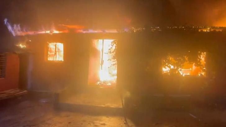 Yangından dönerken devrilen arazözdeki 2 itfaiyeci yaralandı