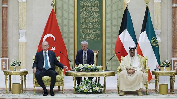 Cumhurbaşkanı Erdoğan, Kuveyt Emiri Meşal el-Ahmed el-Cabir es-Sabah ile görüştü