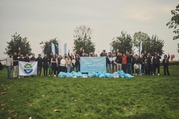 Waternet çevre bilincini artırmak amacıyla kıyı temizliği gerçekleştirdi