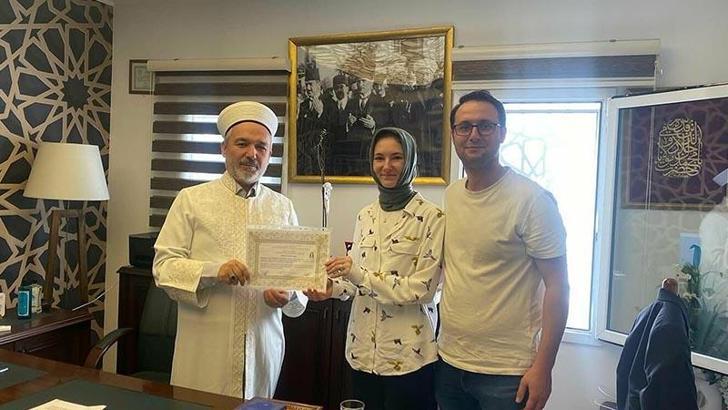 Ukrayna vatandaşı Khrystyna, Müslüman olup 'Kevser' ismini aldı