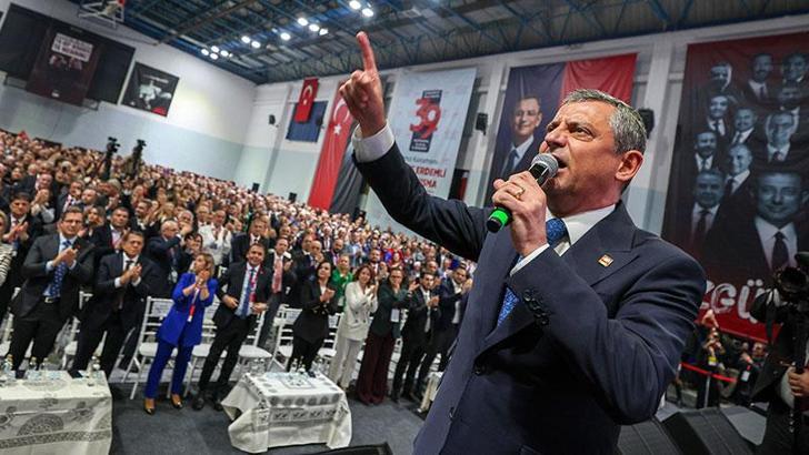 Özgür Özel: Sırf bizi çıldırtmak için dört teğmeni ordudan ihraç ediyorlar