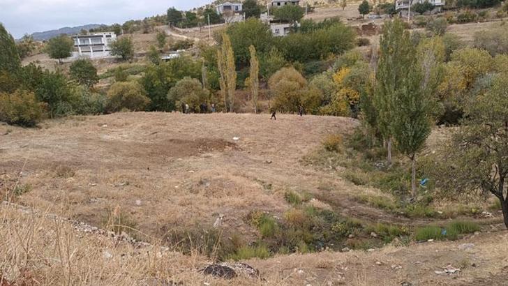 Diyarbakır'da, ağaçlık alanda erkek cesedi bulundu