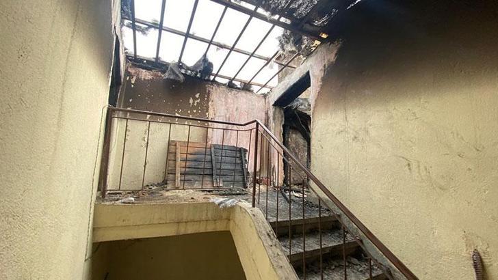 Yangın çıkan çatı katındaki dairede kadın cesedi bulundu