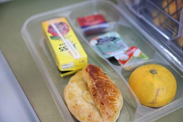 Çeşme'de ilköğretim öğrencilerine beslenme desteği