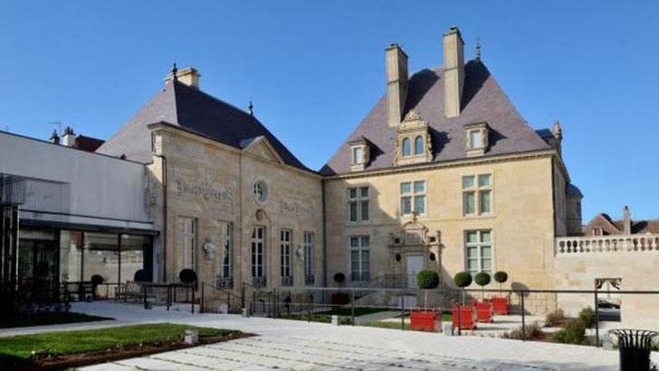 Fransa'da bir müze daha soyuldu