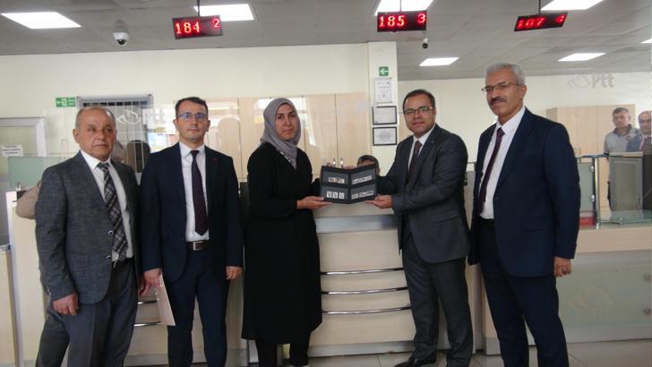 PTT'den 185'inci müşterisine ödül