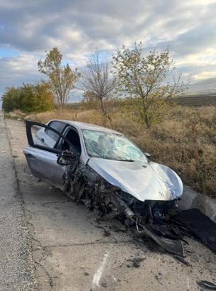 Sandıklı'da kaza: 2 yaralı