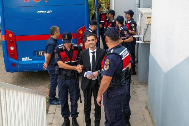 Gelendost eski belediye başkanına 23 yıl 11 ay hapis cezası