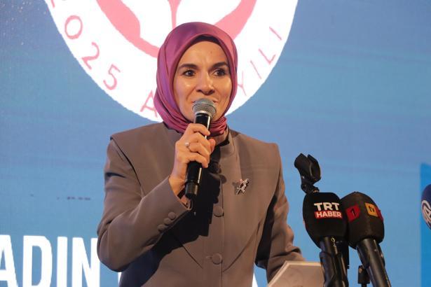 Bakan Göktaş: Yaşlılarımızın bilgi birikimi sadece geçmişin değil, geleceğin de ışığıdır (4)