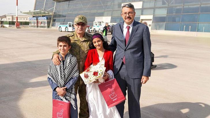 Kara Kuvvetleri Komutanı Orgeneral Tokel'den Hakkari ziyareti