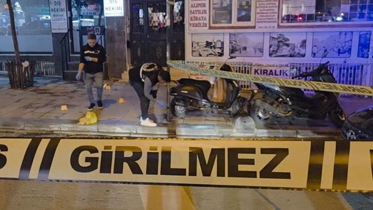 Fatih'te sokakta yürüyen kişiye silahlı saldırı