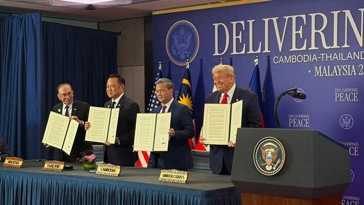 Tayland ve Kamboçya ‘barış anlaşması’ imzaladı