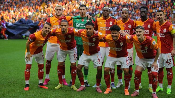 Galatasaray, Göztepe engelini aşarak namağlup yürüyüşüne devam etti