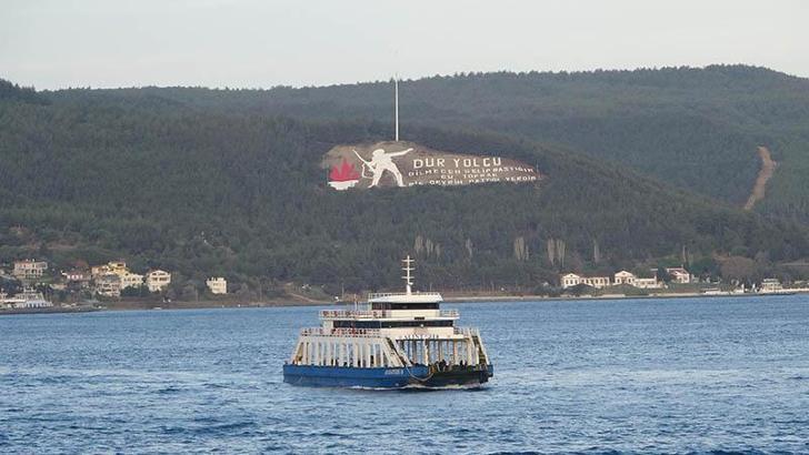 Bozcaada ve Gökçeada feribot seferleri iptal edildi