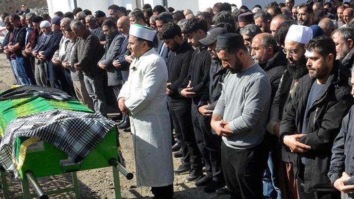 Almanya’da patlamada ölen kadın, Kahramanmaraş’ta toprağa verildi