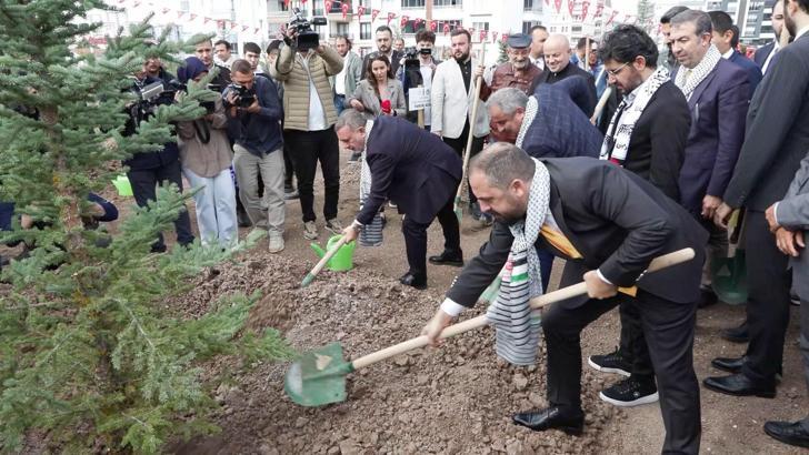 Ankara'da Filistinli şehit gazeteciler anısına fidanlık oluşturuldu