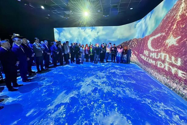 Menemen Dijital Deneyim Merkezi hizmete girdi