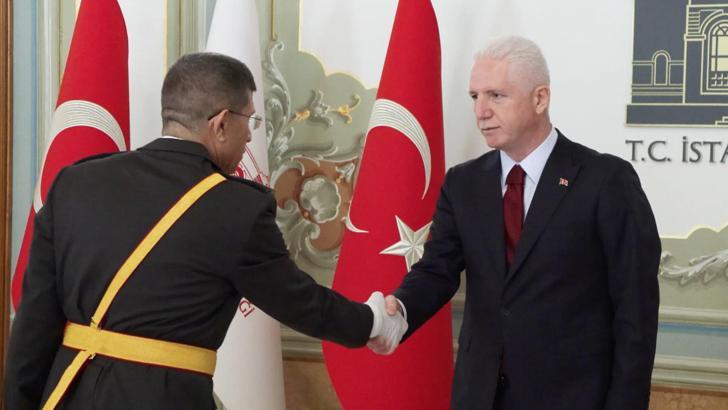 İstanbul- İstanbul Valiliği'nde Cumhuriyet'in 102. yıl kabul töreni