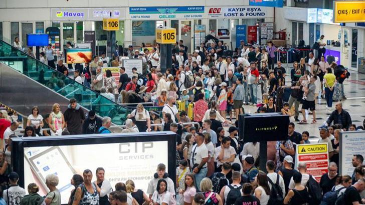 Antalya'da yabancı turist sayısı 16 milyonu geçti