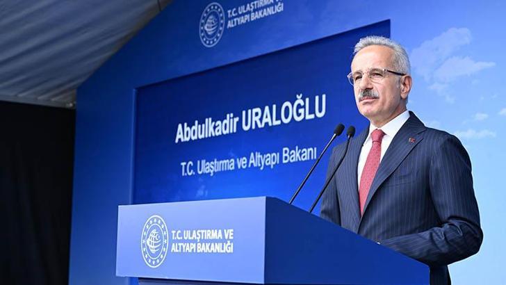 Bakan Uraloğlu: İstanbul Havalimanı'nda 7 yılda 402 milyon yolcuya hizmet verdik