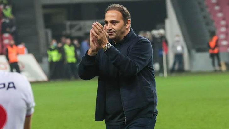 Samsunspor Futbol Direktörü Çapa: Oyun olarak her geçen gün geliştiğimizi görebiliyoruz