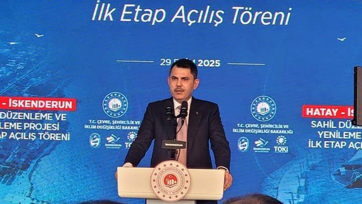 Bakan Kurum: Sındırgı'daki yapıları teker teker tarıyoruz