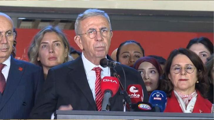 Mansur Yavaş: Karanlığa boyun eğmeden, Cumhuriyet’in ışığında yürümeye devam edeceğiz