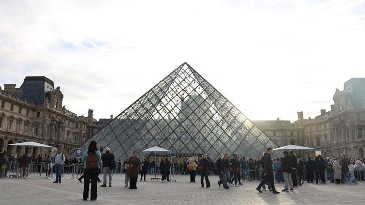 Louvre soygununda iki şüpheli suçunu itiraf etti