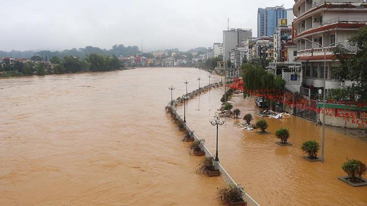 Vietnam'da sel: 10 ölü