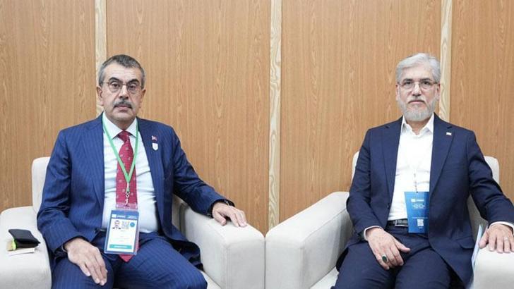 Bakan Tekin, İranlı mevkidaşı Sarraf ile görüştü