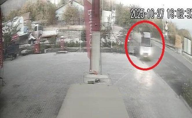 Eniştesine araçla çarpıp kaçtı; o anlar kamerada