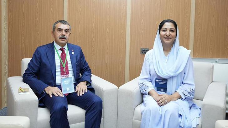 Bakan Tekin, Pakistan Mesleki Eğitim Devlet Bakanı Qamar ile görüştü