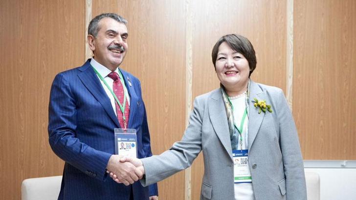 Bakan Tekin, ‘UNESCO 43’üncü Genel Konferansı’ kapsamında eğitim bakanlarıyla ikili görüşmeler gerçekleştirdi