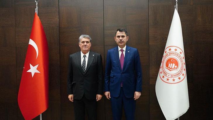 Bakan Kurum, Beşiktaş Başkanı Adalı'yı kabul etti