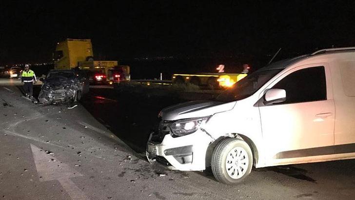 Konya'da 3 aracın karıştığı zincirleme kaza: 6 yaralı