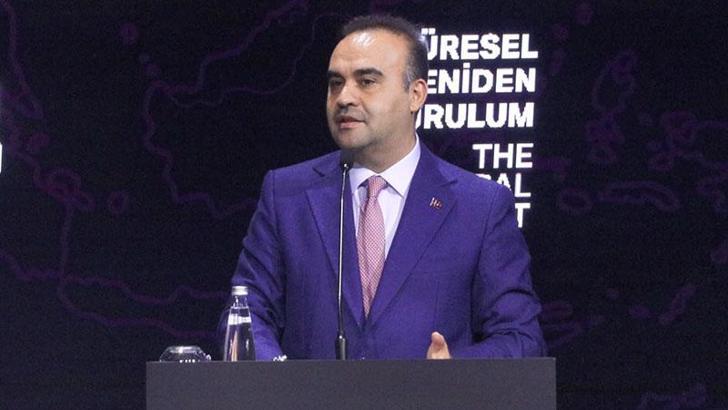 Bakan Kacır: Yapay zeka evrimini insanlık yararına kullanmak istiyoruz