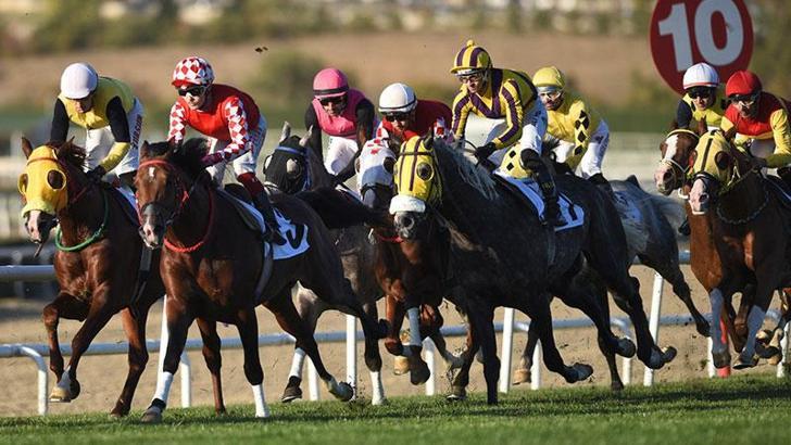 Ankara’da 45’inci Cumhuriyet ve 87’nci Cumhurbaşkanlığı Koşusu heyecanı