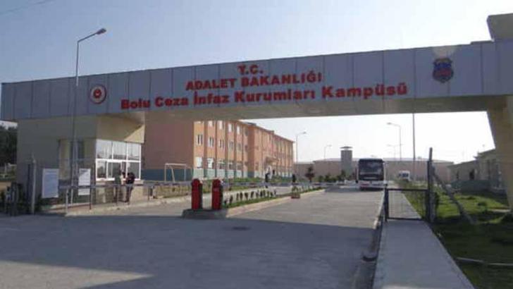 Cezaevinde açık görüşte 4 yaşındaki kızını öldüresiye dövdü