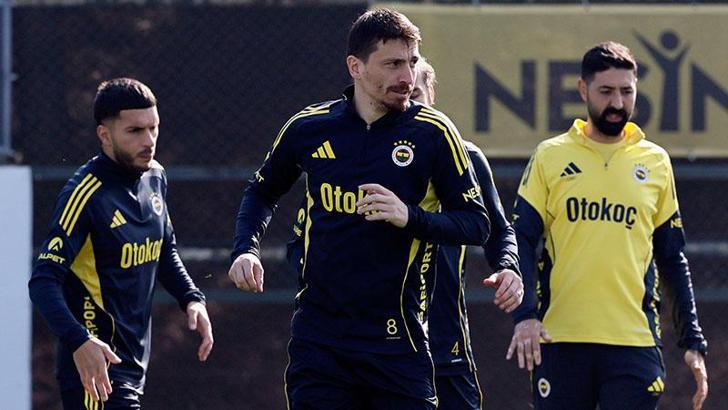 Fenerbahçe, Viktoria Plzen maçı hazırlıklarına başladı