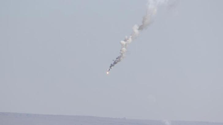 İsrail, Lübnan'ın güneyinde bir araca İHA ile saldırı düzenledi