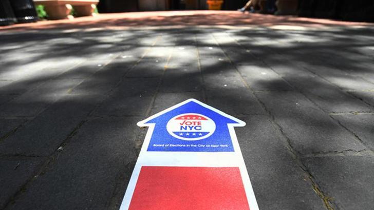 New York’ta seçmenler yeni belediye başkanını belirlemek için sandık başına gidiyor